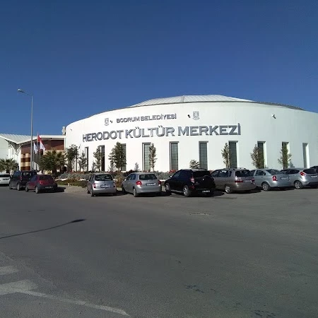Herodot Culture Center