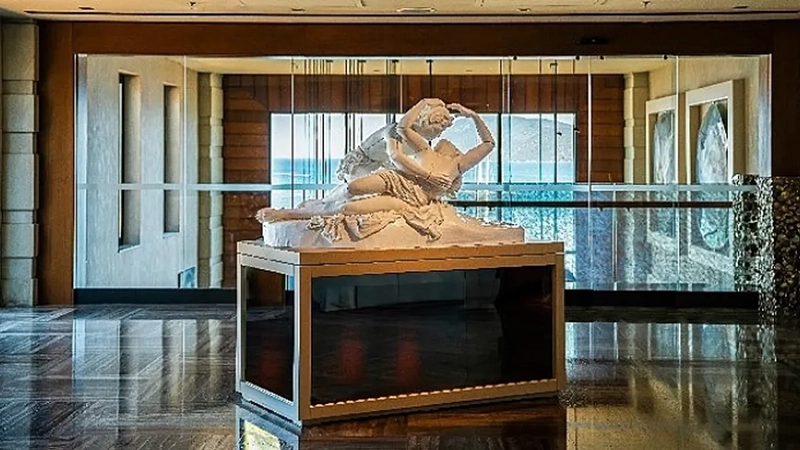 The Caresse Art Meets the Art Enthusiasts in Caresse Resort Hotel